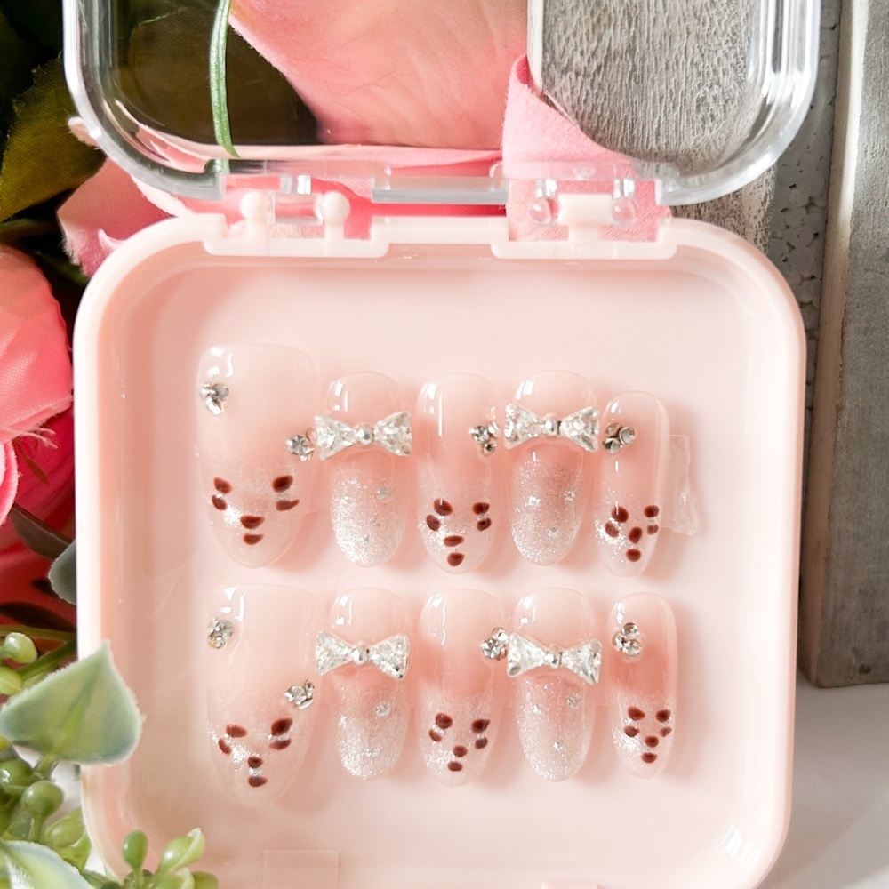 Pink and Silver Bow Nail Set
